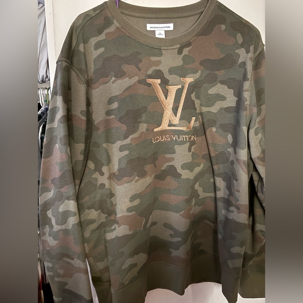 Amazon Essentials Camouflage Crew Neck Sweater